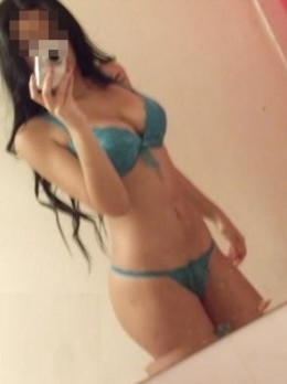 Senem - Escort Amiyah | Girl in Istanbul