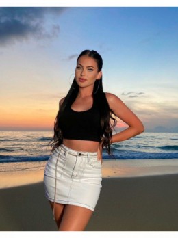 Pola - Escort Christina | Girl in Istanbul